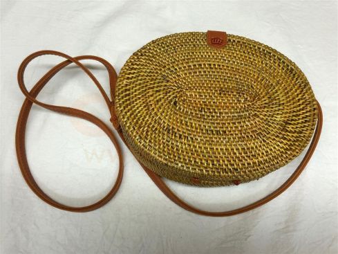 Rotan damestas bruin hout kleur, 23x19 cm ovaal, met schouderband