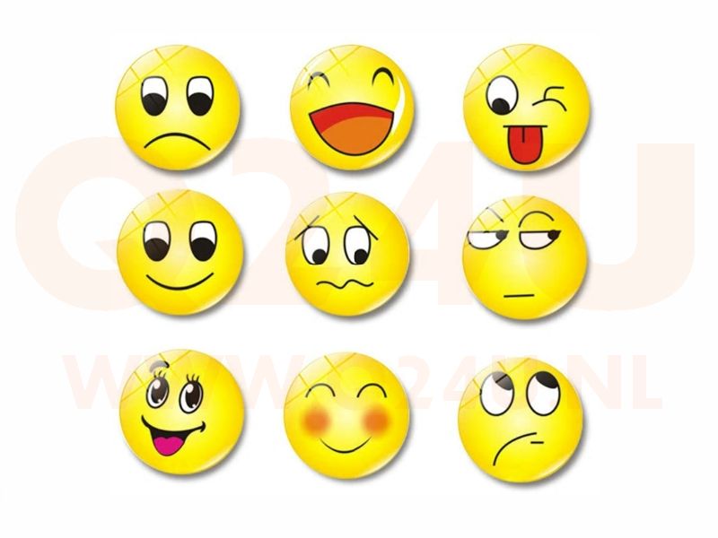 Koelkastmagneten smileys set, 9 stuks. 3 cm doorsnee.