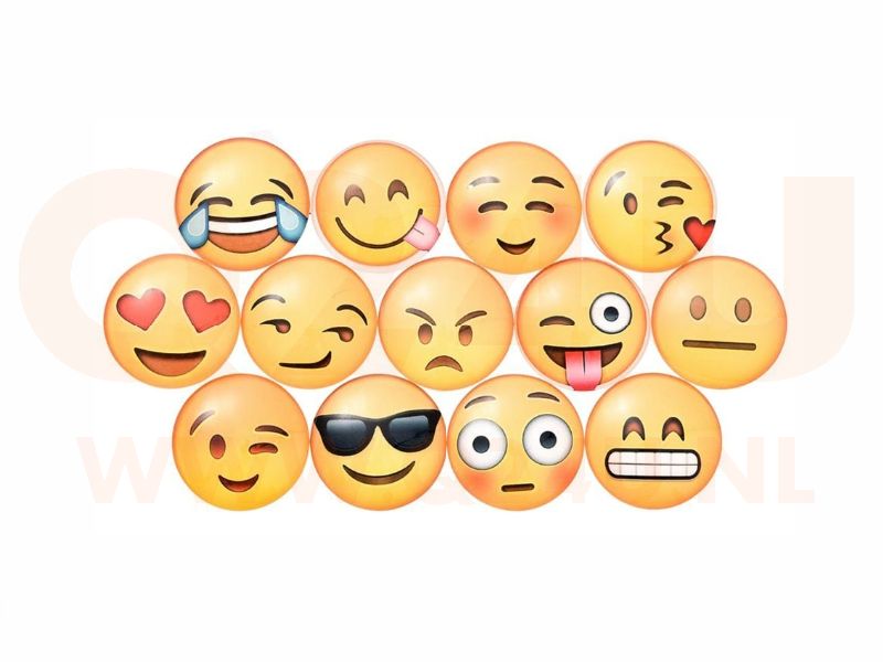 Koelkastmagneten smileys set, 13 stuks. 3 cm doorsnee.